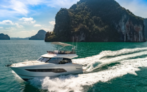 PRESTIGE 420 FLY - 13M - 11 Passagers**
