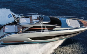 RIVA - 21M - 8 Passagers