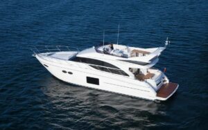 PRINCESS 56 - 18M - 8 Passagers**