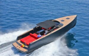 VANDUTCH 40 - 12M - 10 Passagers**