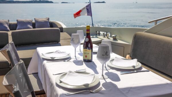 fr_fr-azimut68s-1