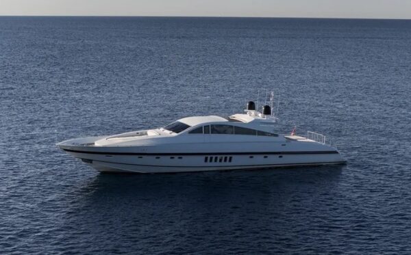 leopard-27-yacht-charter35-5.jpg