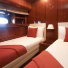 leopard-27-yacht-charter5-5.jpg