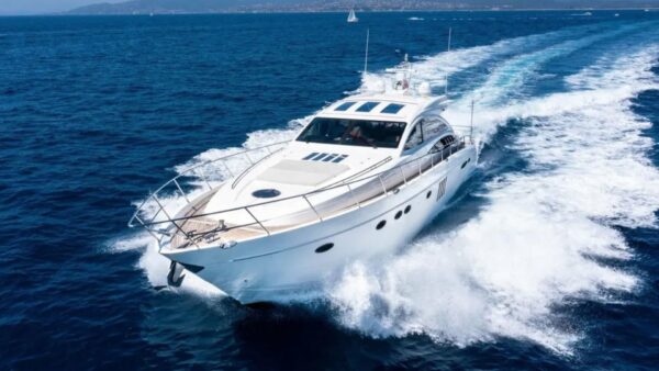 2006-princess-v70-001